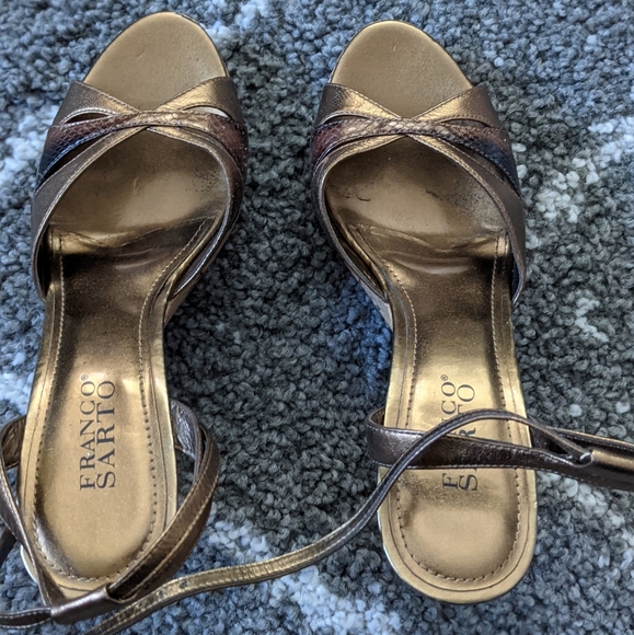 Franco Sarto Wedge Sandals sz: 9 - Picture 3 of 5